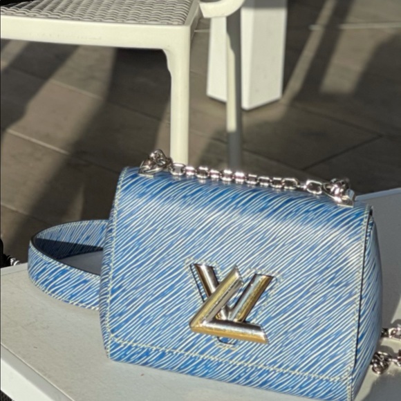 vvaannee93
